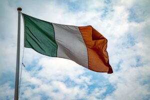 ireland-flag-15291656204uq1.jpg