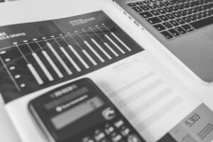 calculator-numbers-accounting-charts-wallpaper_0.jpg