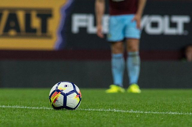 www.maxpixel.net-Play-Football-Premier-League-Soccer-Ball-Match-2580983.jpg